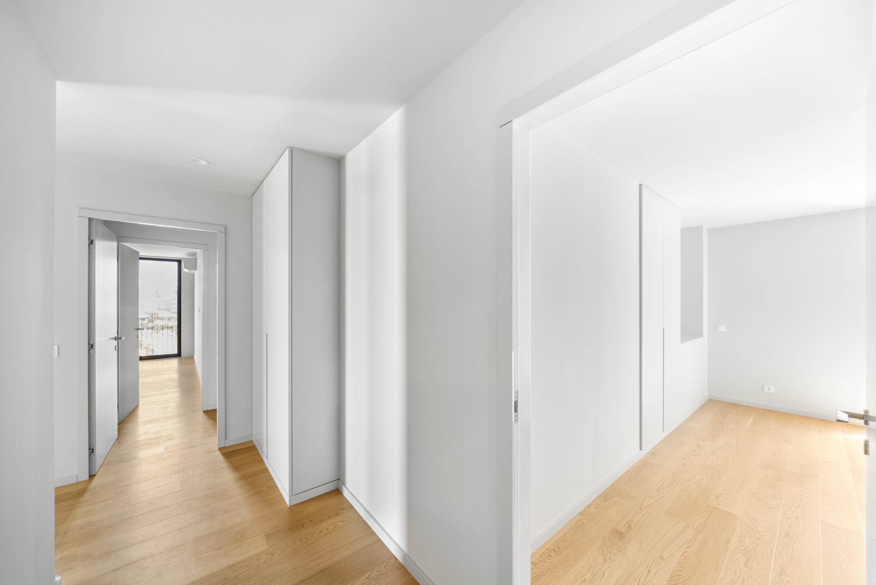 Premium 4-Bedroom Apartment with 2 En-Suite Bathrooms and 24-Hour Security