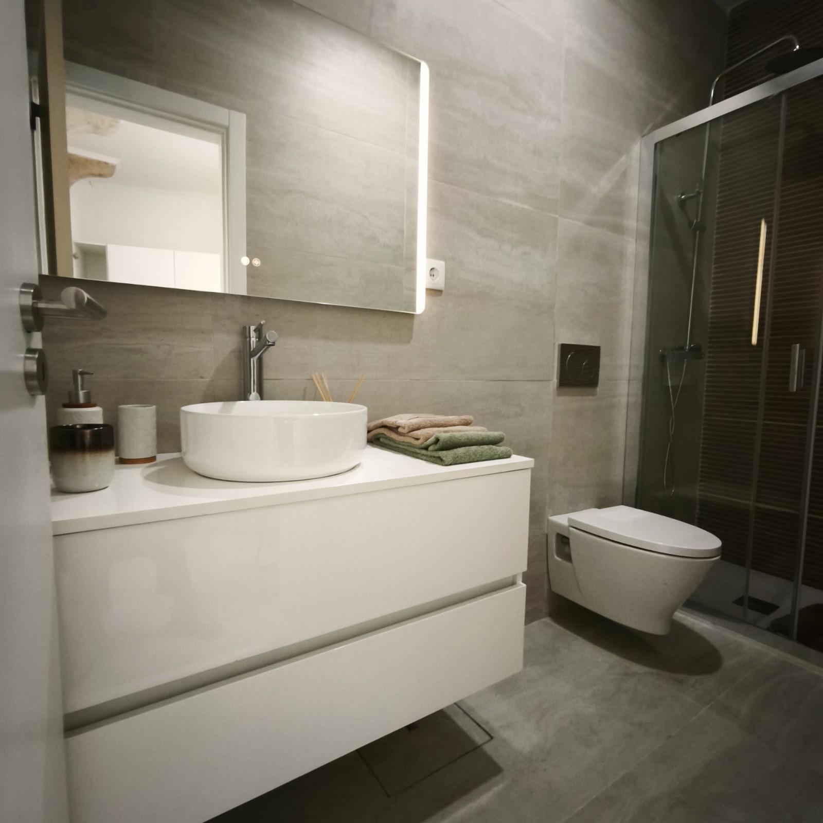 Appartement 3 chambres rénové à Benfica