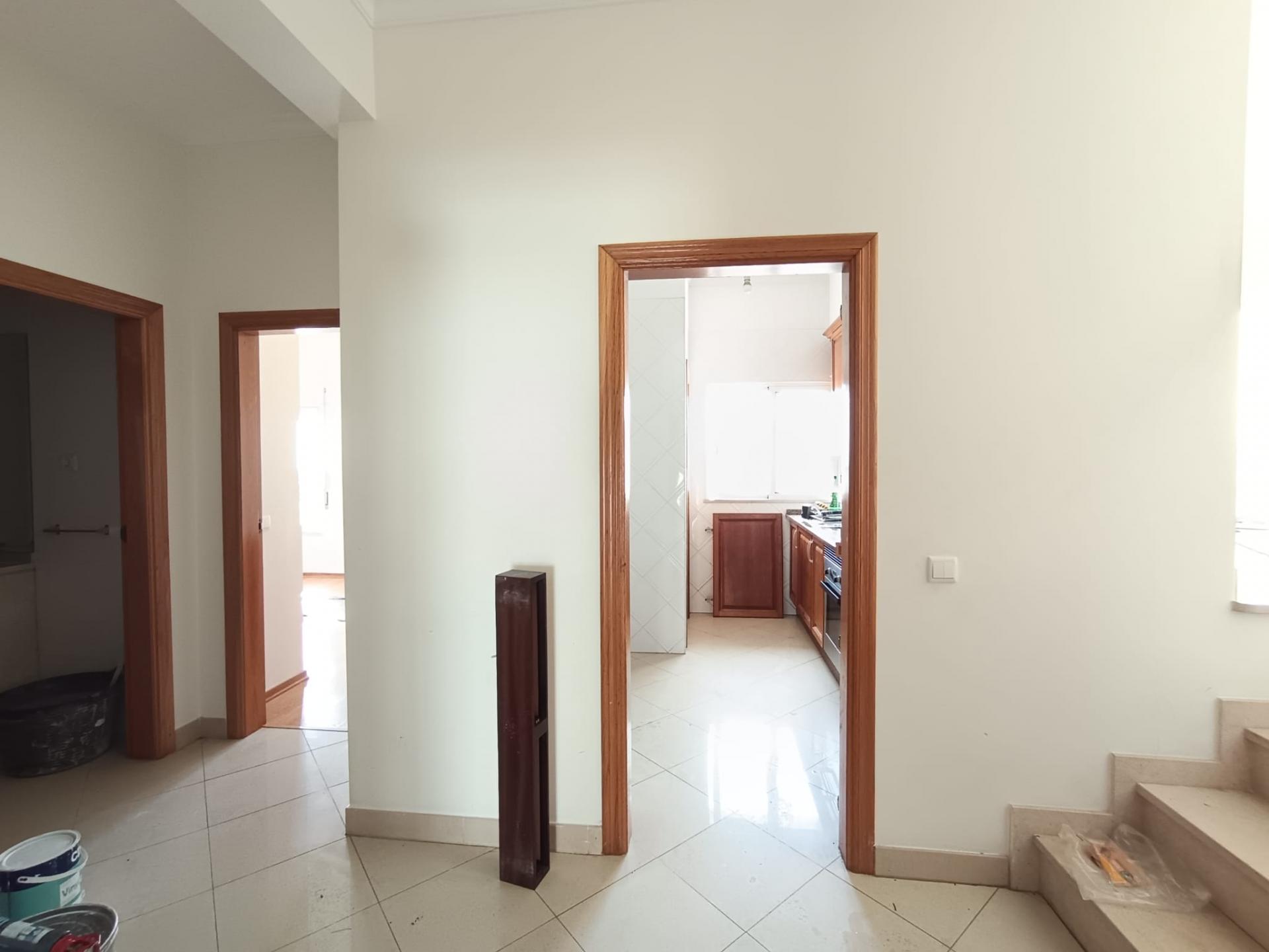 Your Home in the Algarve: 1-Bedroom Apartment with Balcony in Boliqueime