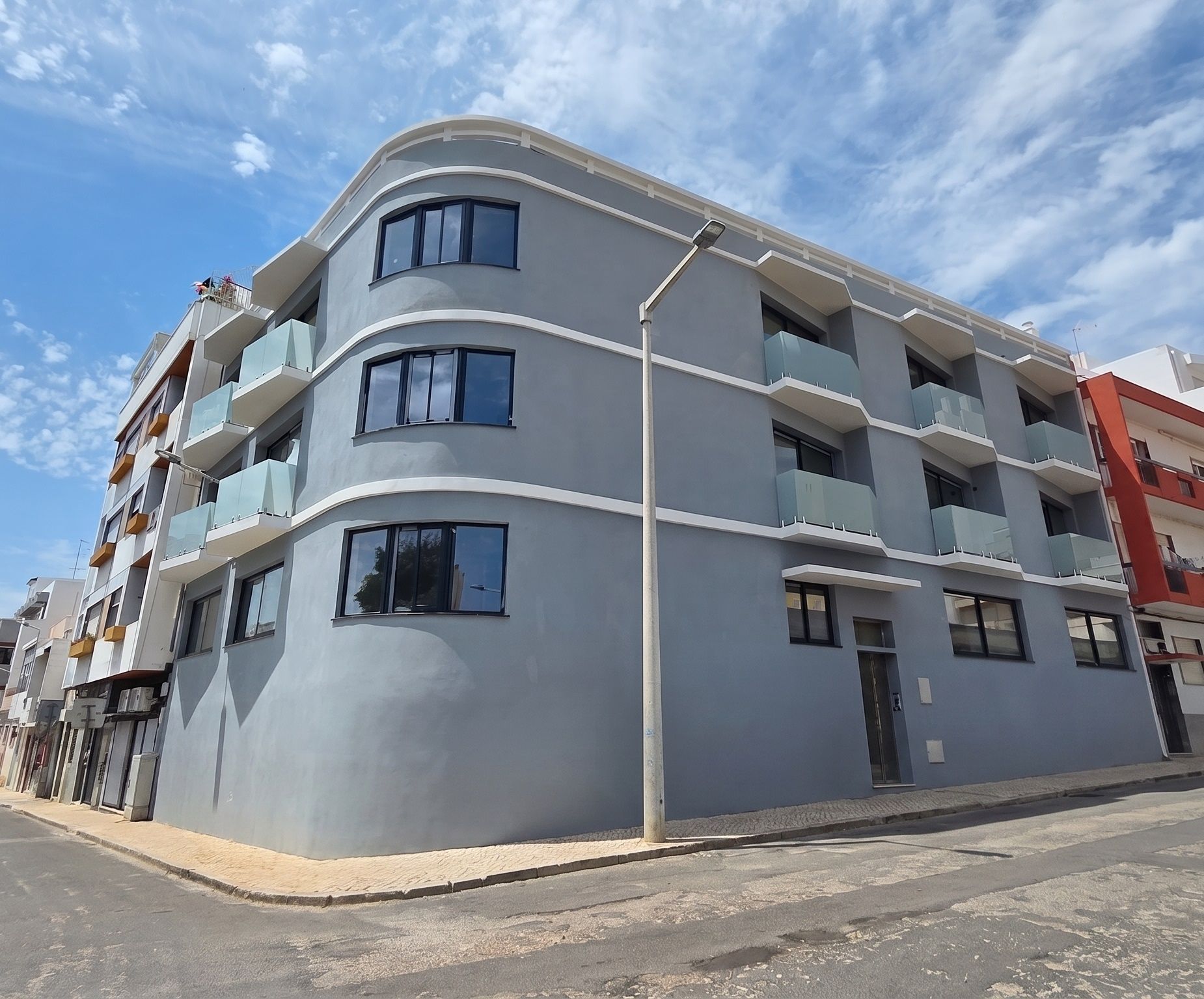 Hotel com 30 Suítes no Centro de Faro