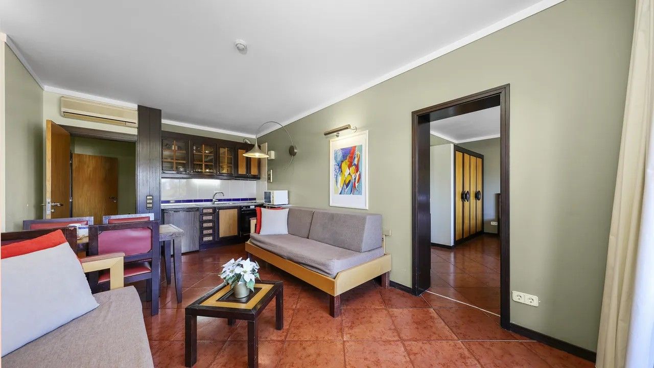 Two-Bedroom Apartment in Albufeira at an Unbeatable Price