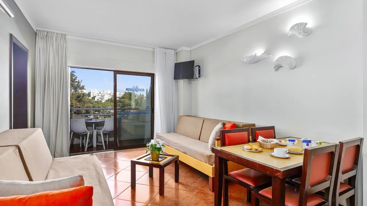 Studio Apartment in Albufeira at an Unbeatable Price