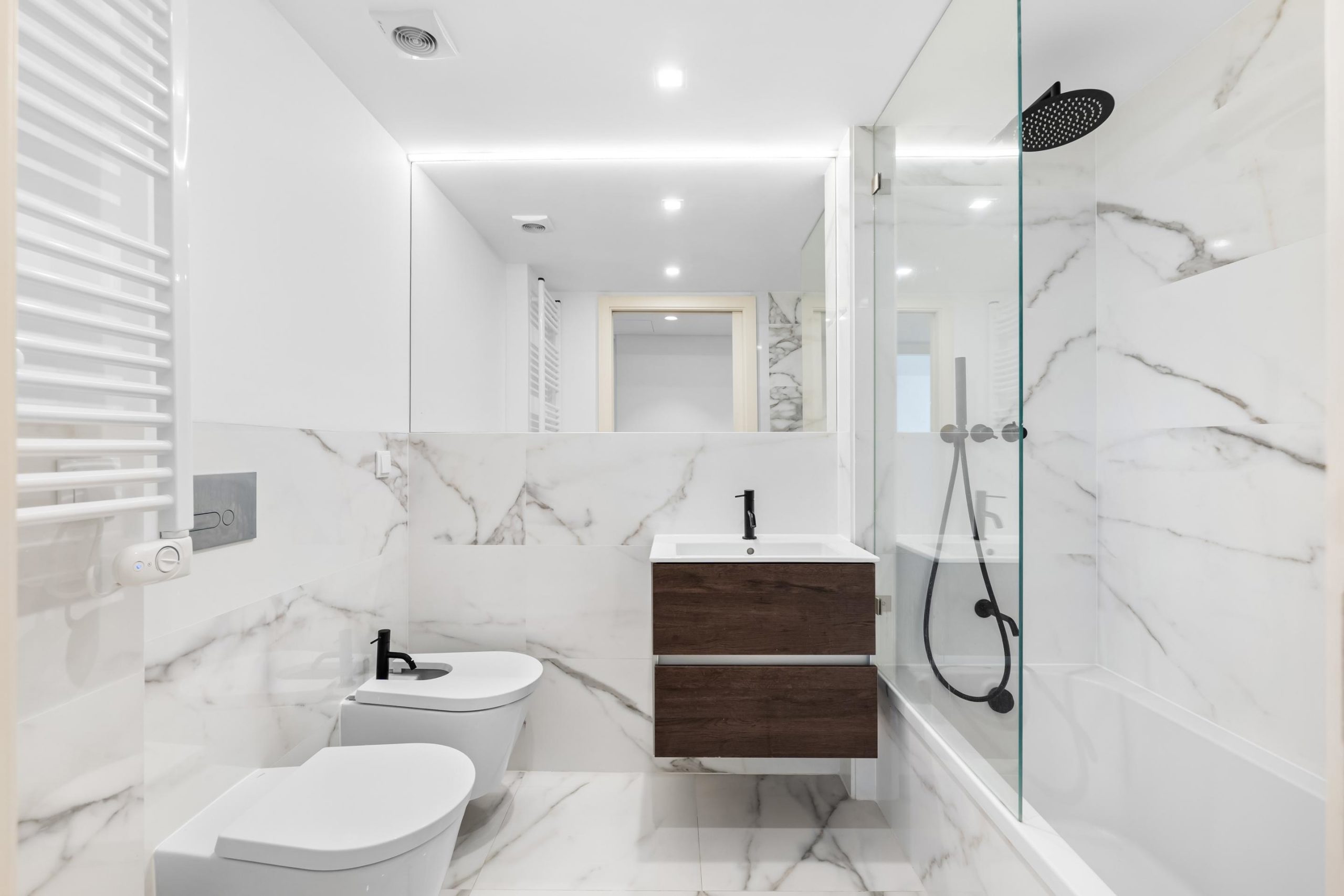 Apartamento moderno de 2 habitaciones en la prestigiosa Avenida Duque d'Ávila - Avenidas Novas