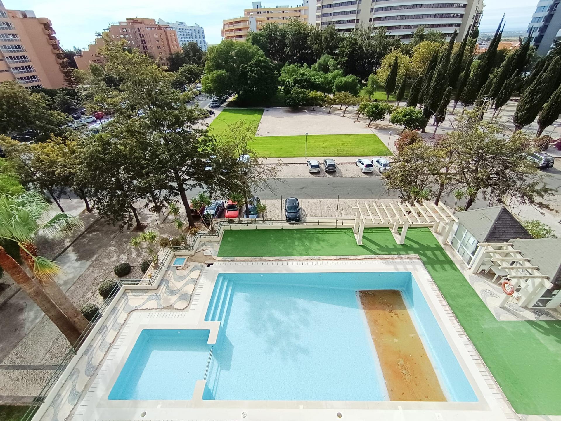 1-Bedroom+Additional Room Apartment in Vilamoura: Investment and Lifestyle in One Property