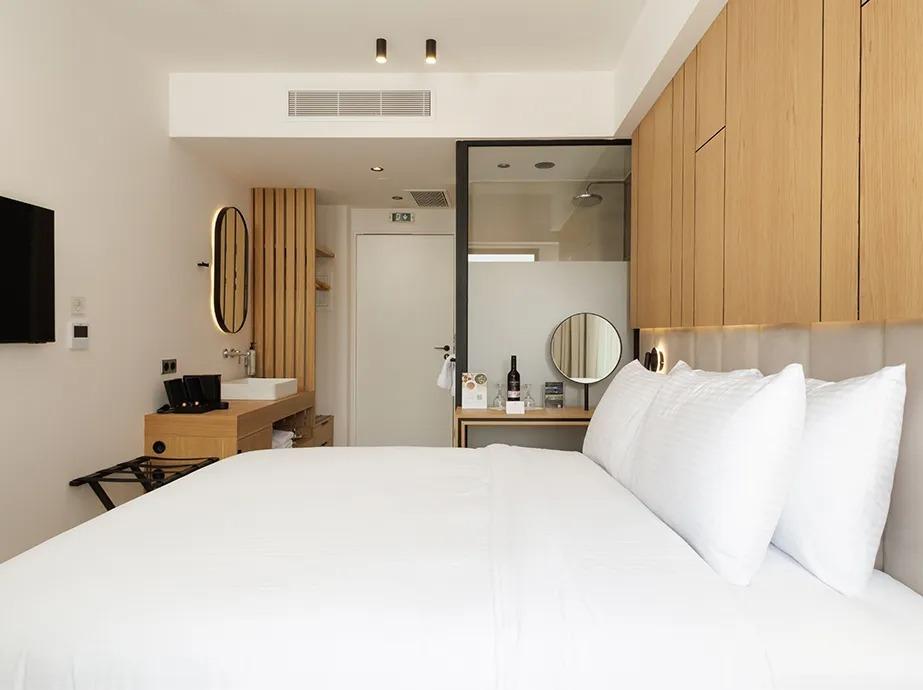 Apartamento T1 em Pireu com Rooftop e Piscina