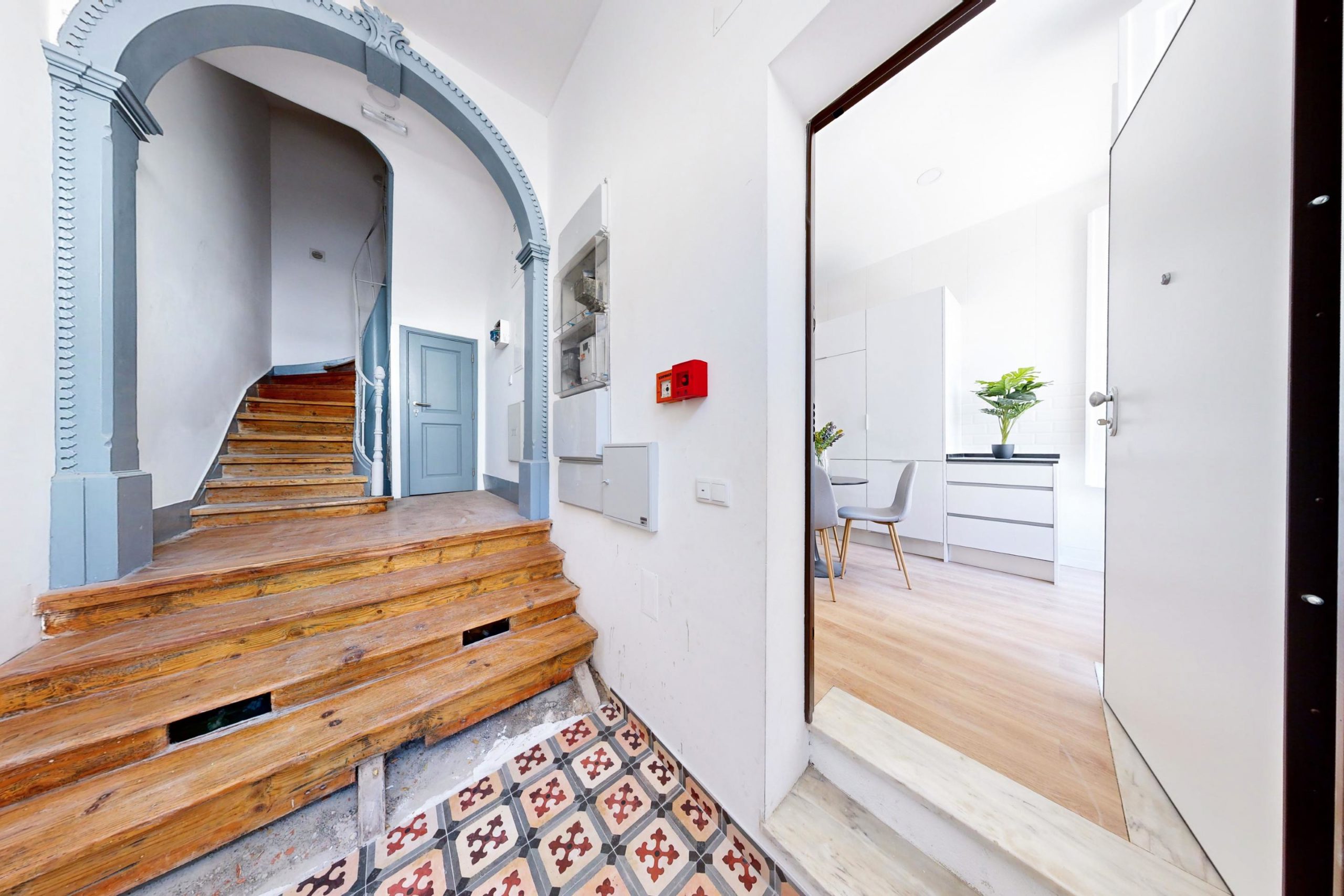 Appartement T0 en cours de rénovation transformé en T2 - Avec exonération du paiement IMT pour les investisseurs