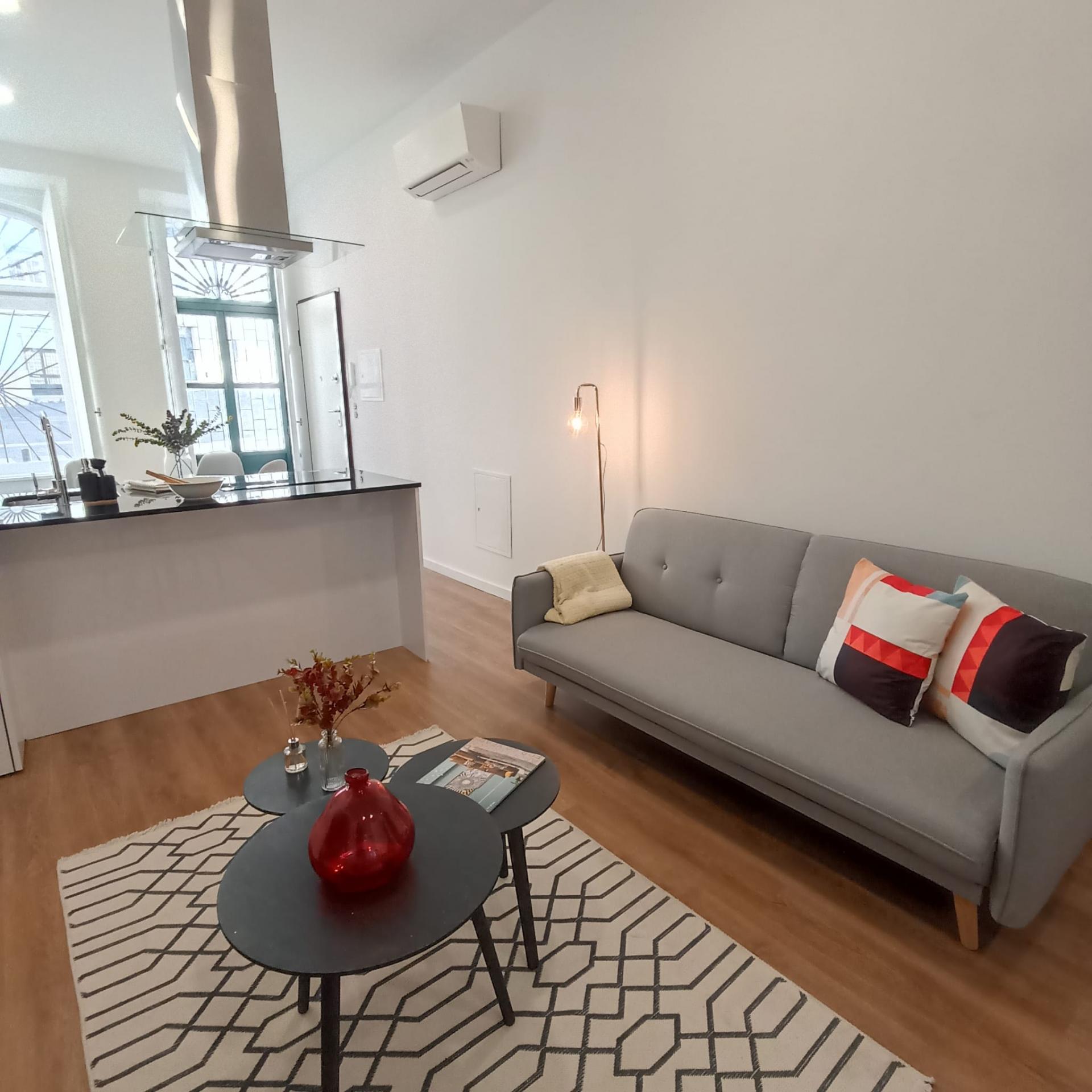 Appartement T0 en cours de rénovation transformé en T2 - Avec exonération du paiement IMT pour les investisseurs