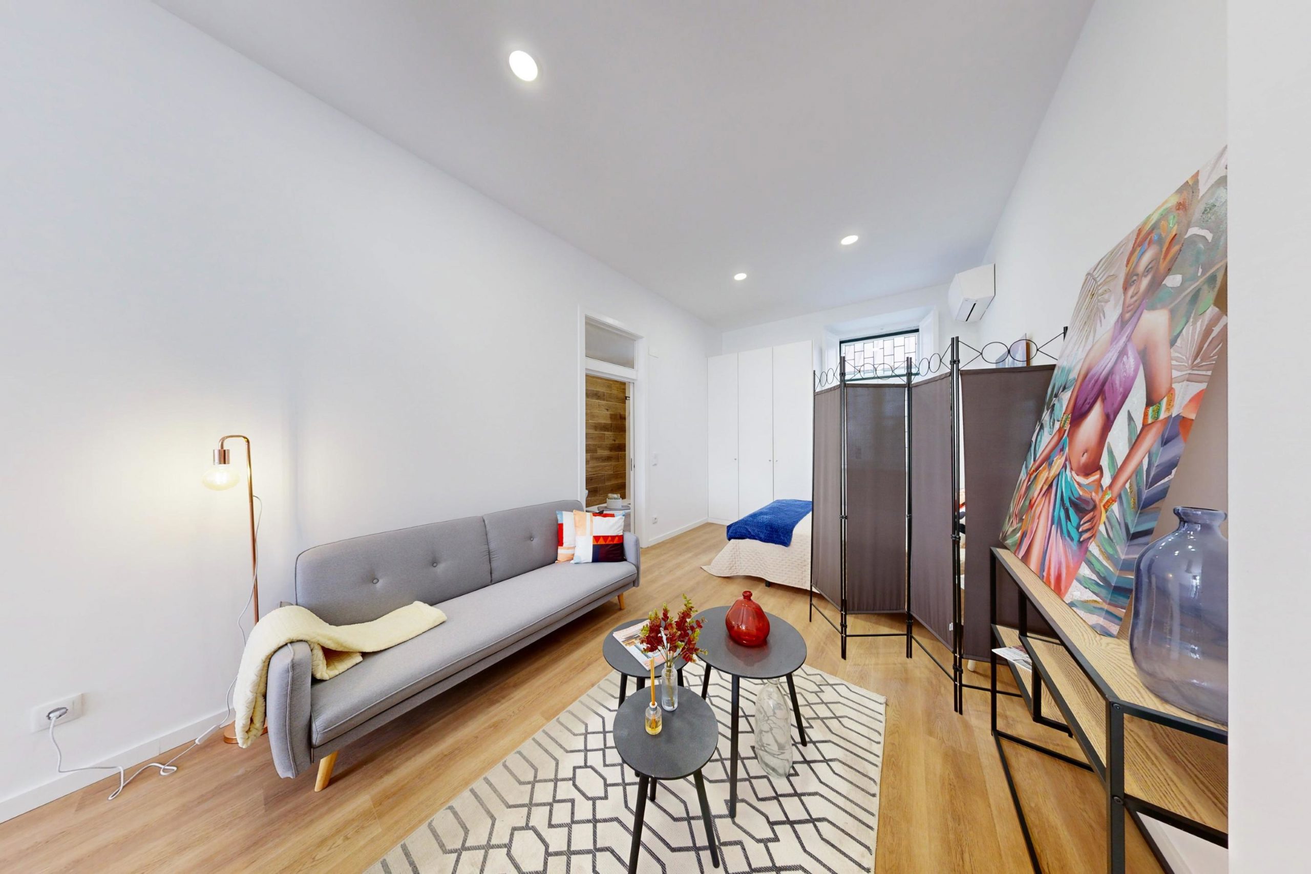 Appartement T0 en cours de rénovation transformé en T2 - Avec exonération du paiement IMT pour les investisseurs
