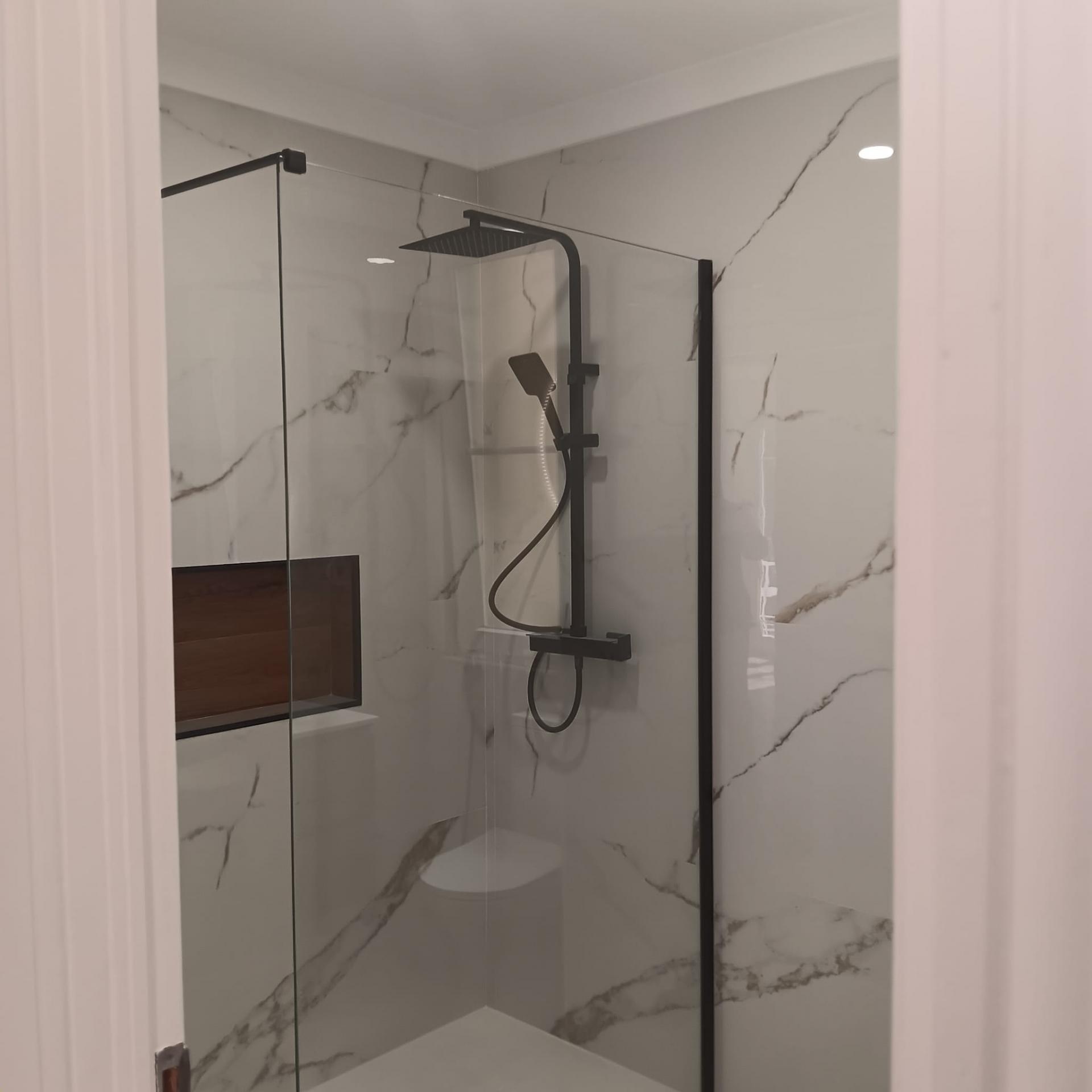 Piso totalmente reformado de 3 habitaciones en Av. General Rocadas