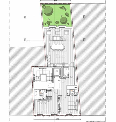 Building with unique potential for remodelling in the heart of Lisbon.
