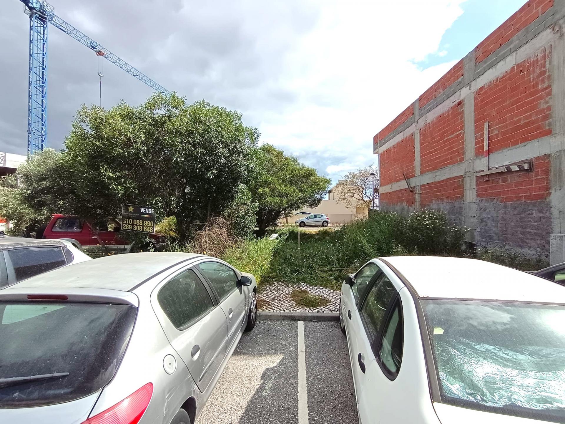 Building Plot in Faro | High Commercial and Residential Potential