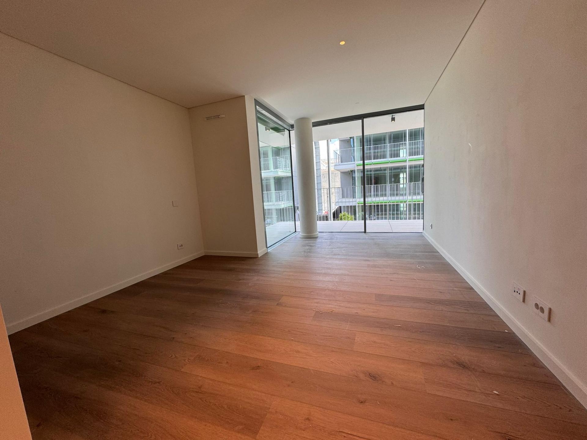 Spacieux appartement 3 chambres avec grande terrasse