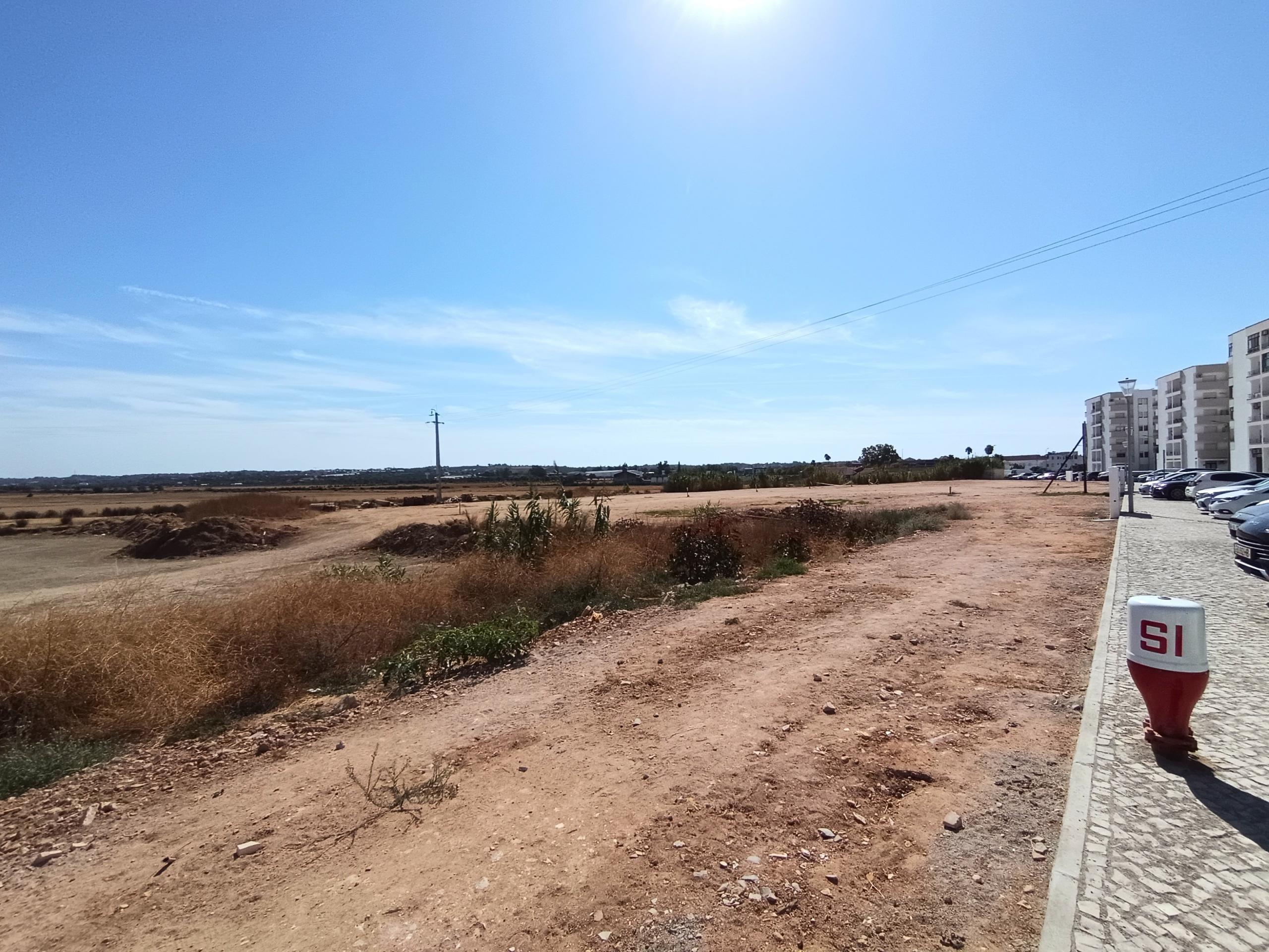 Exclusive Plot in Lagoa – Investment Opportunity in the Algarve