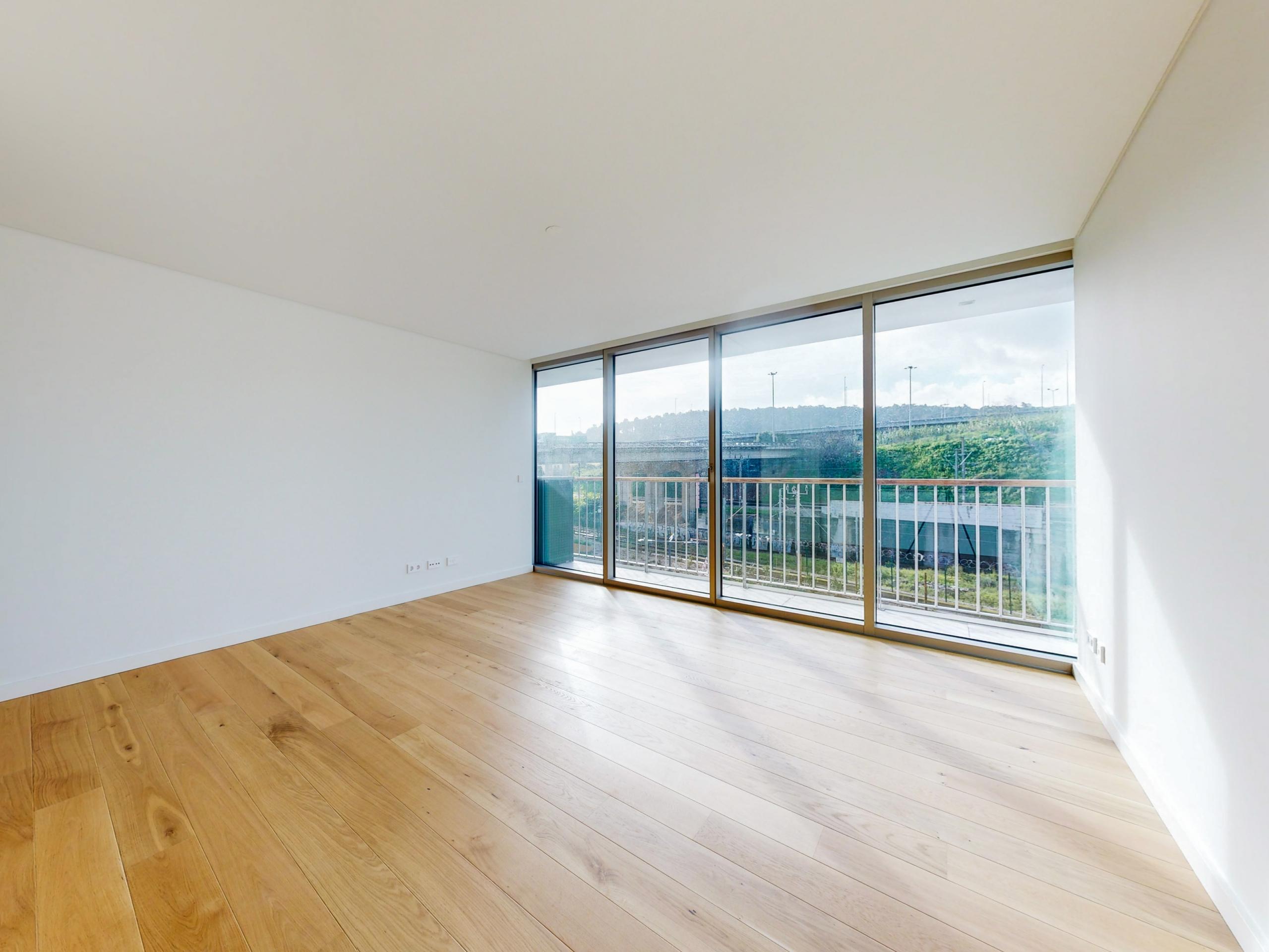 Luxury 1-bedr. apartment in exclusive condominium