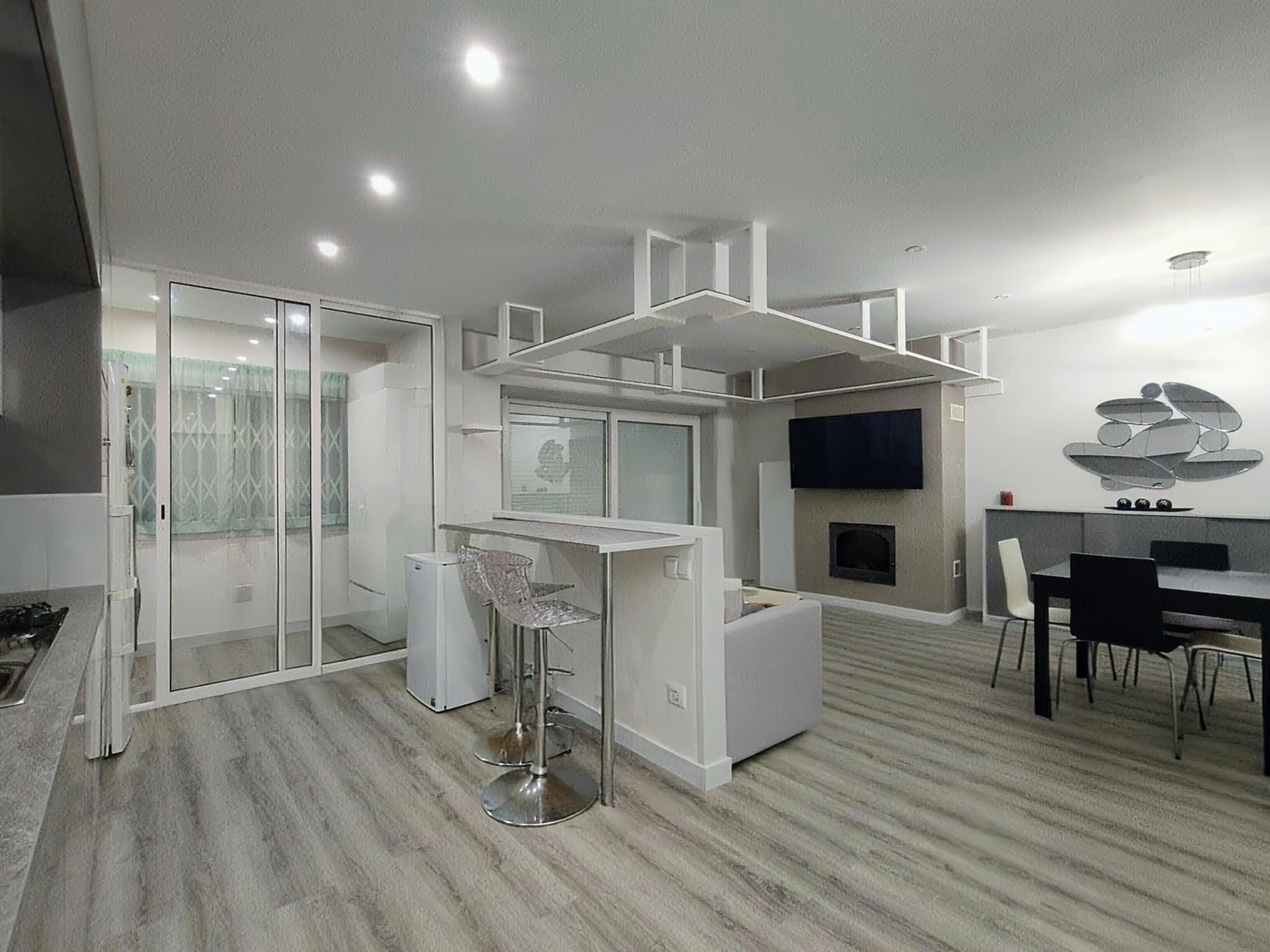 Excellent 2-bedroom apartment with 2 en-suite bathrooms, fully renovated in the center of Gaia