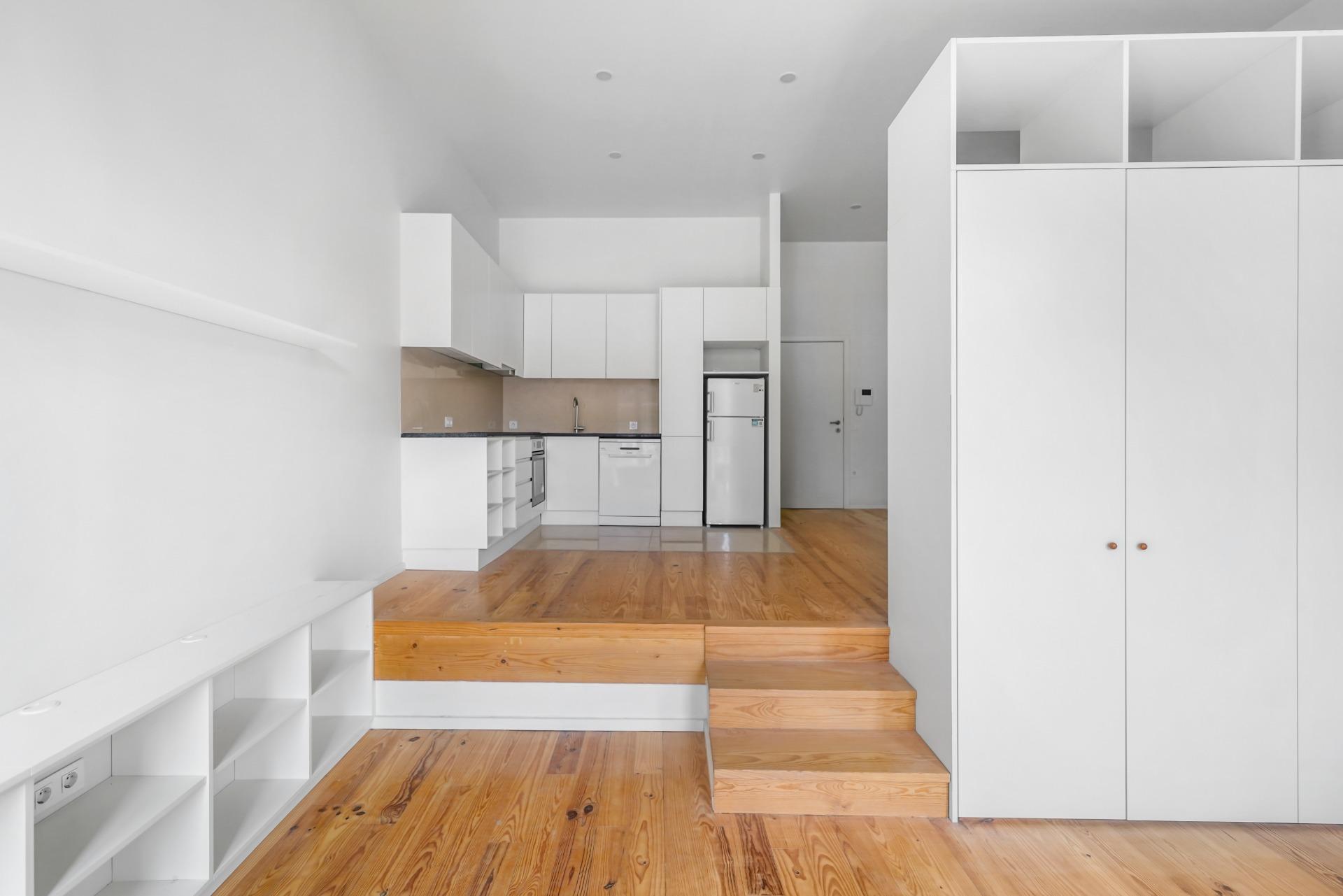 Studio Apartment Ideal for Living or Investing in the Center of Porto