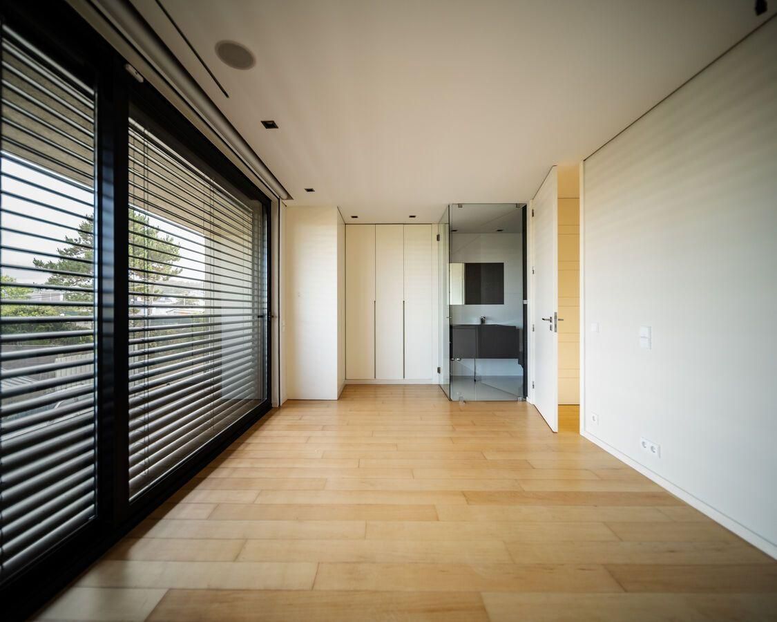 Moderna vivienda de 3 dormitorios con vistas al mar.