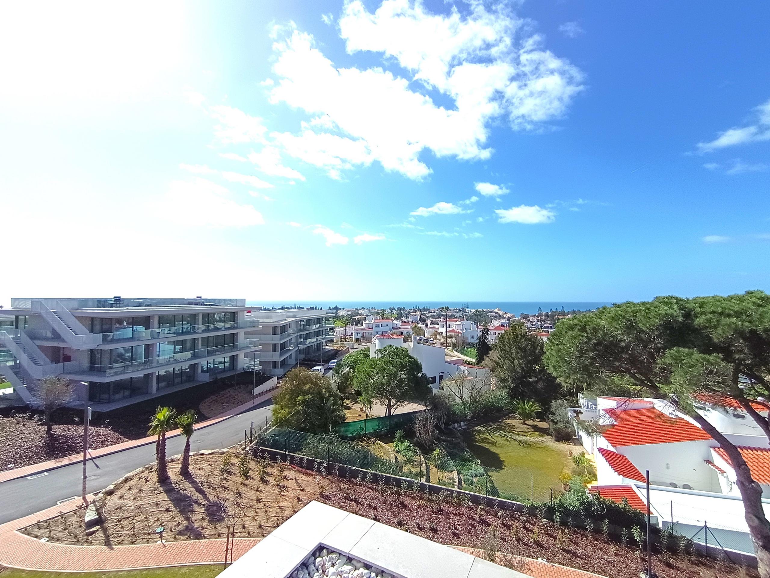 Luxurious 2-Bedroom Apartment in Carvoeiro