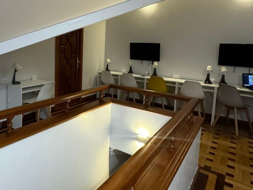11-bedroom villa with 4 fronts, tourist license and 9 en-suite bedrooms