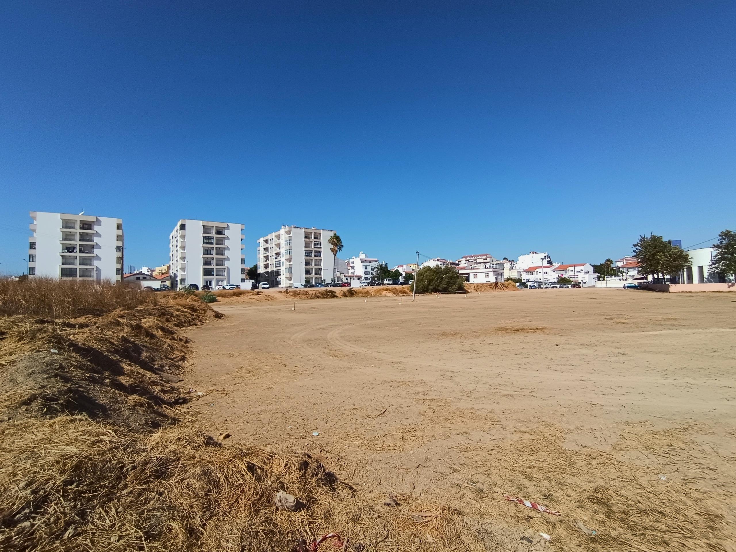 Exclusive Plot in Lagoa – Investment Opportunity in the Algarve