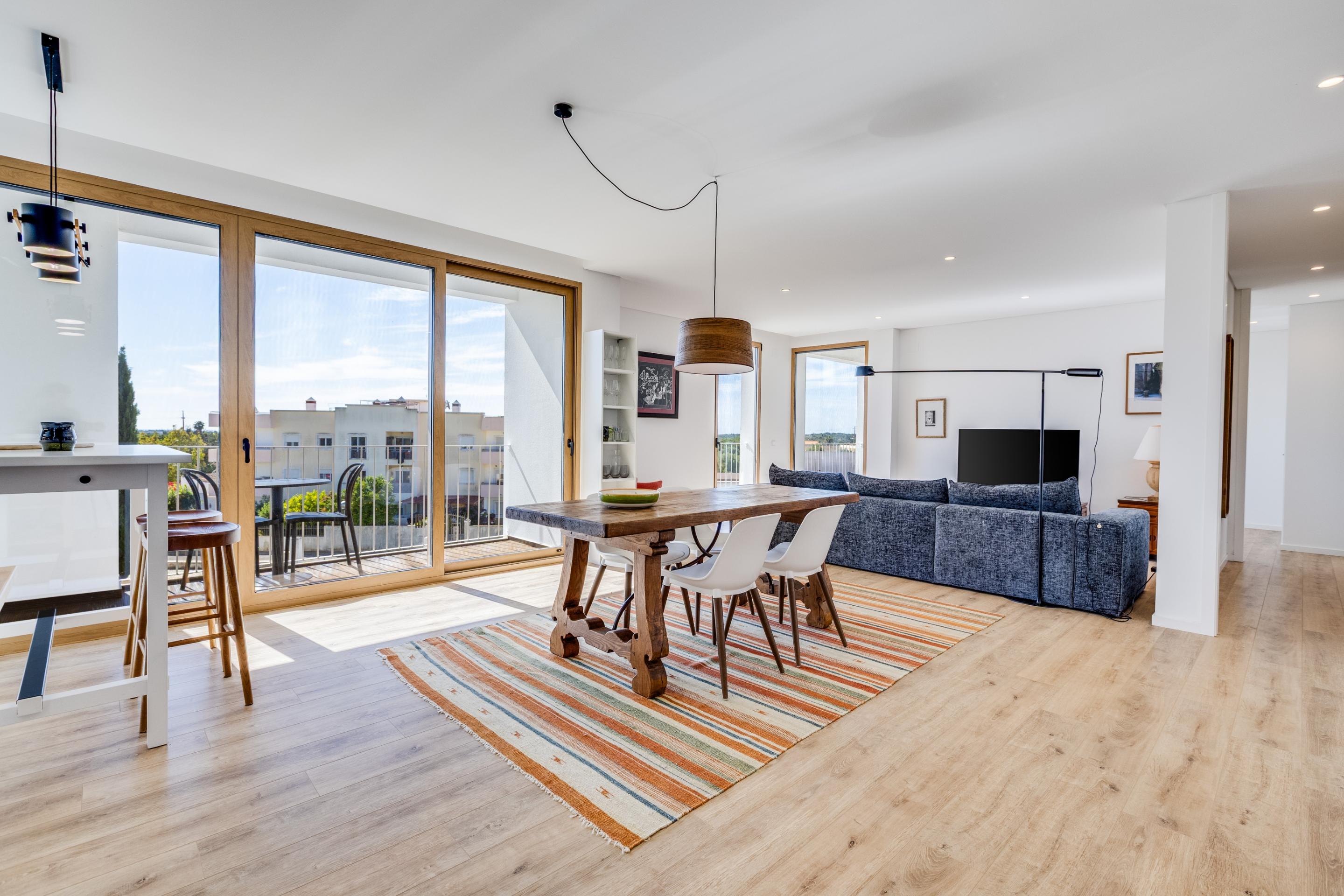 3-Bedroom Penthouse in Moncarapacho: Your Private Haven of Tranquility
