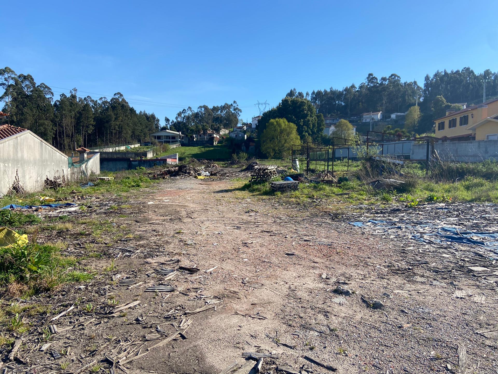 Building land in Fiães