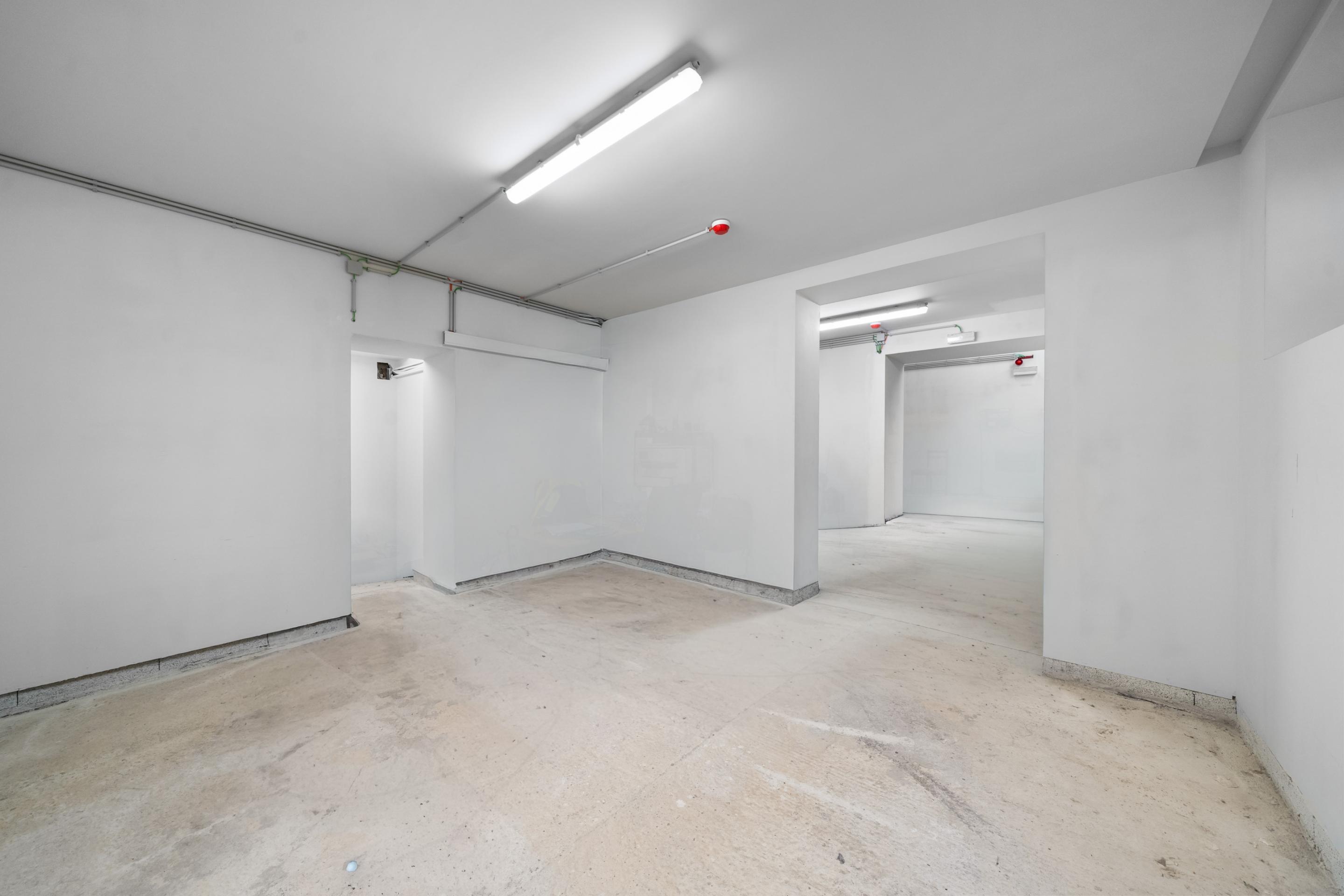Shop of 69.60 m2 in a prime location in Palácio Bijou.
