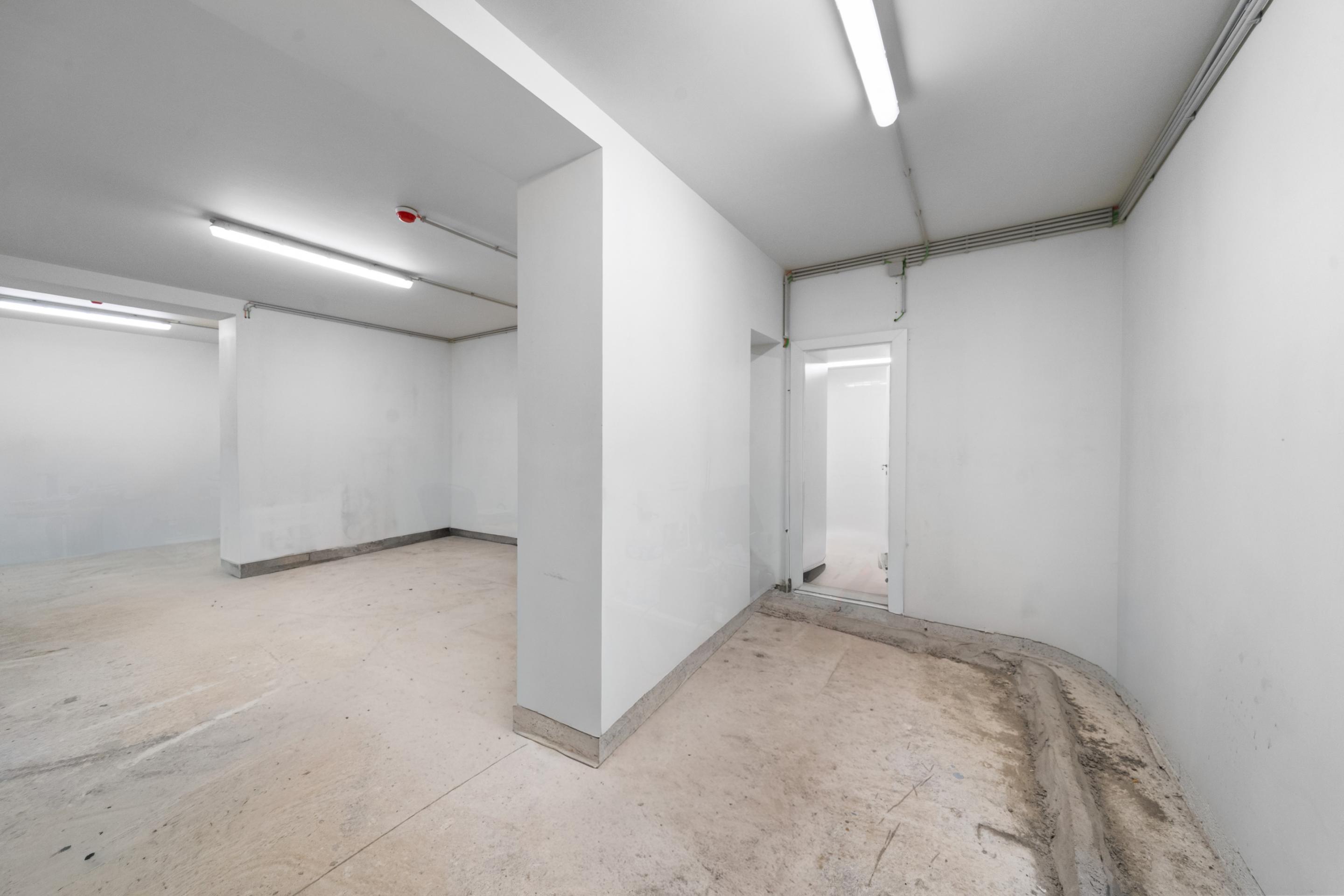 Shop of 69.60 m2 in a prime location in Palácio Bijou.