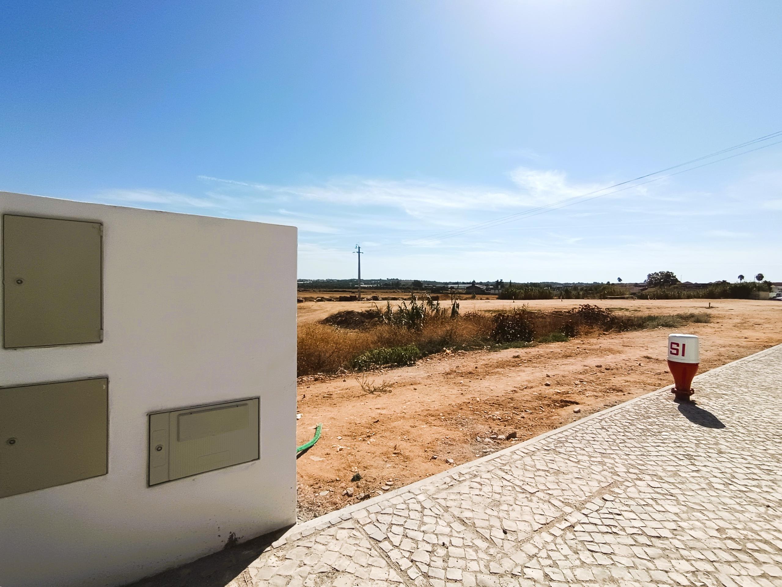 Exclusive Plot in Lagoa – Investment Opportunity in the Algarve
