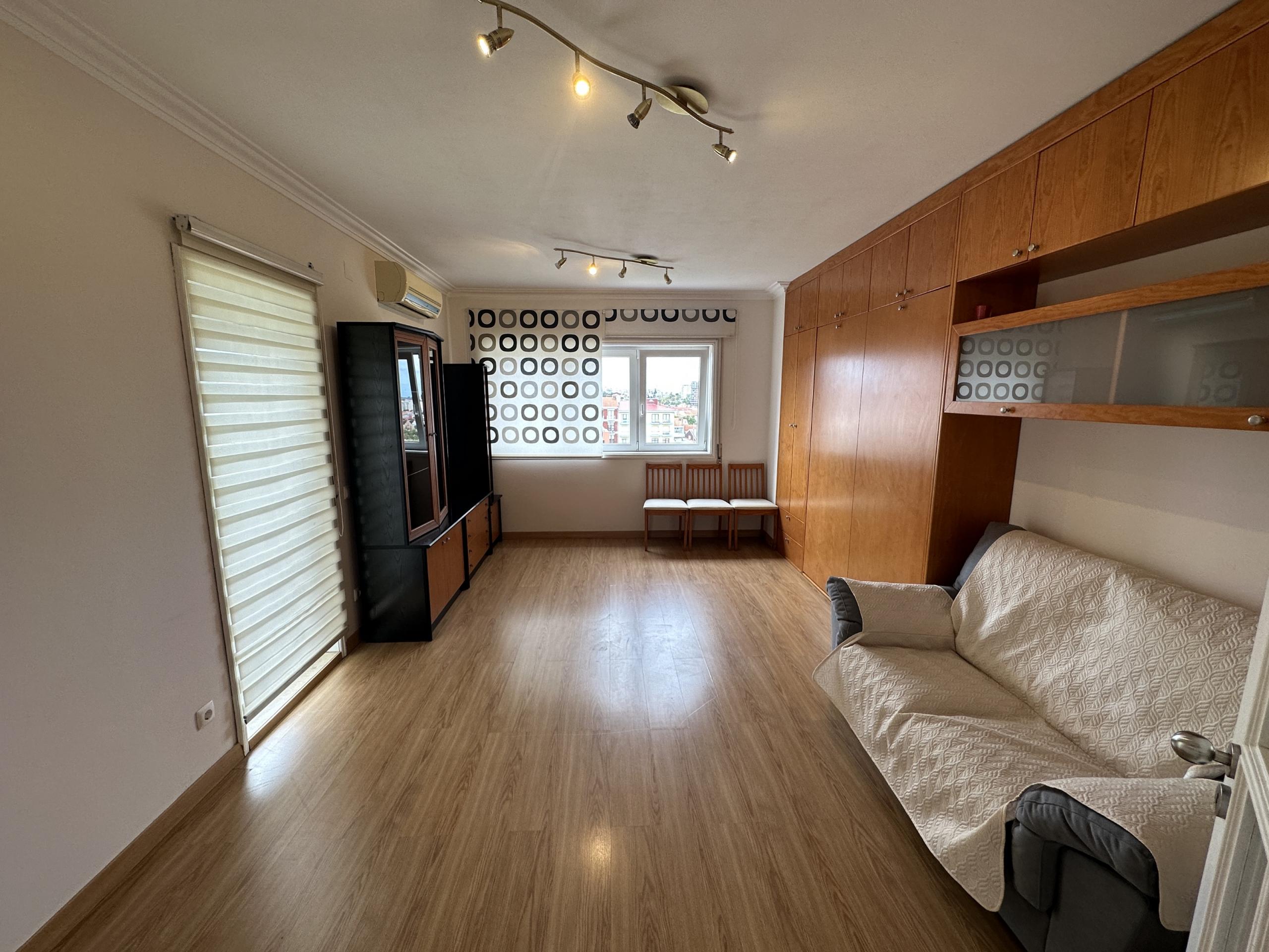 1-Bedroom Apartment for Rent in Vila Nova de Gaia