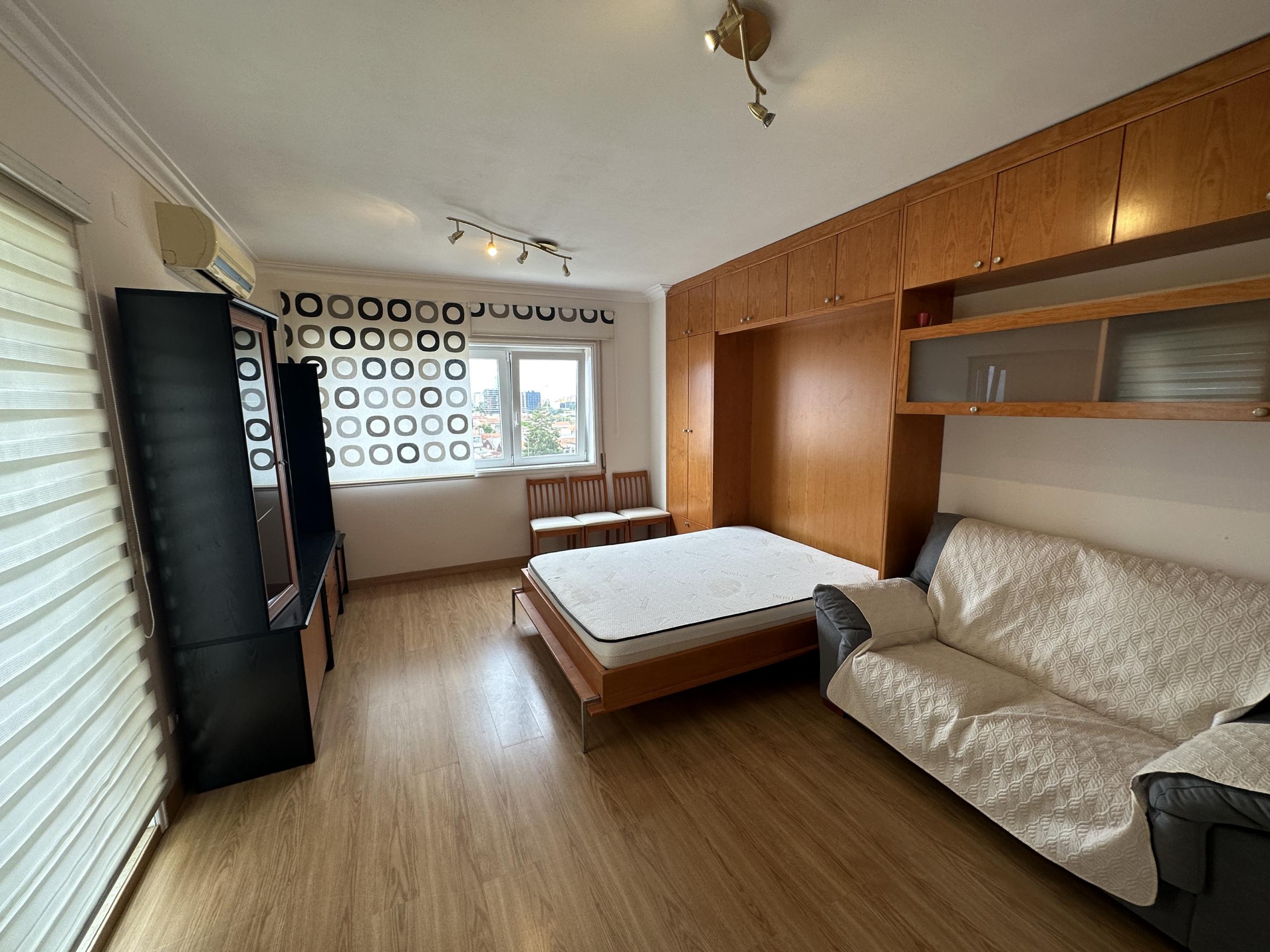 1-Bedroom Apartment for Rent in Vila Nova de Gaia