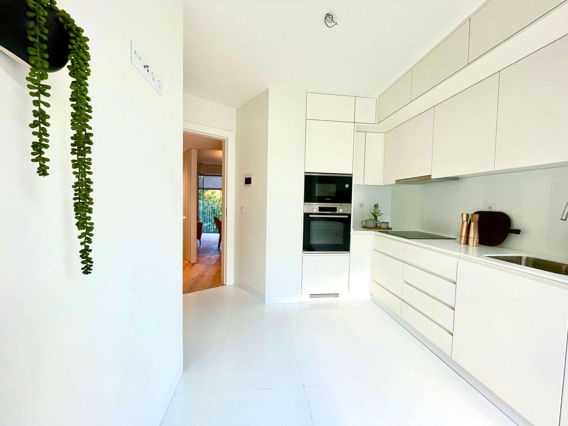 2 bedroom duplex flat in Areeiro