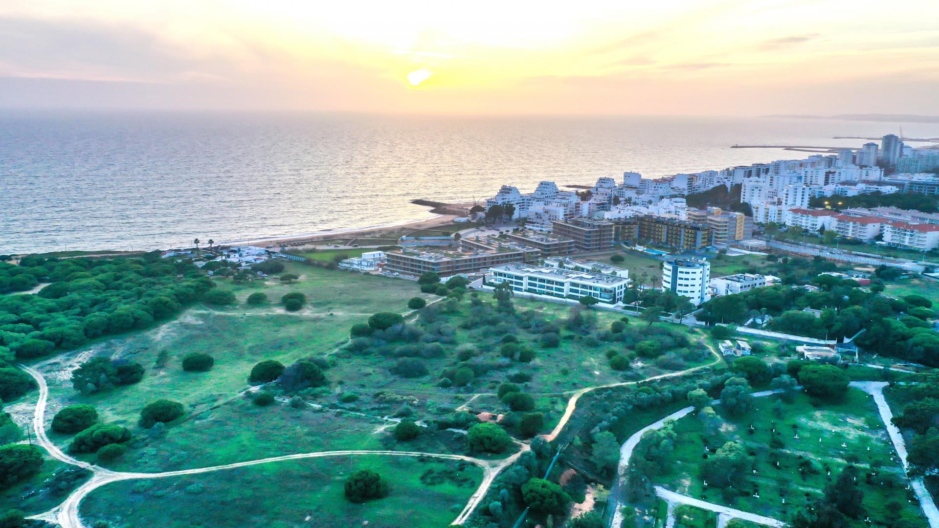 2.4-Hectare Plot Just 100 Metres from the Beach in Quarteira