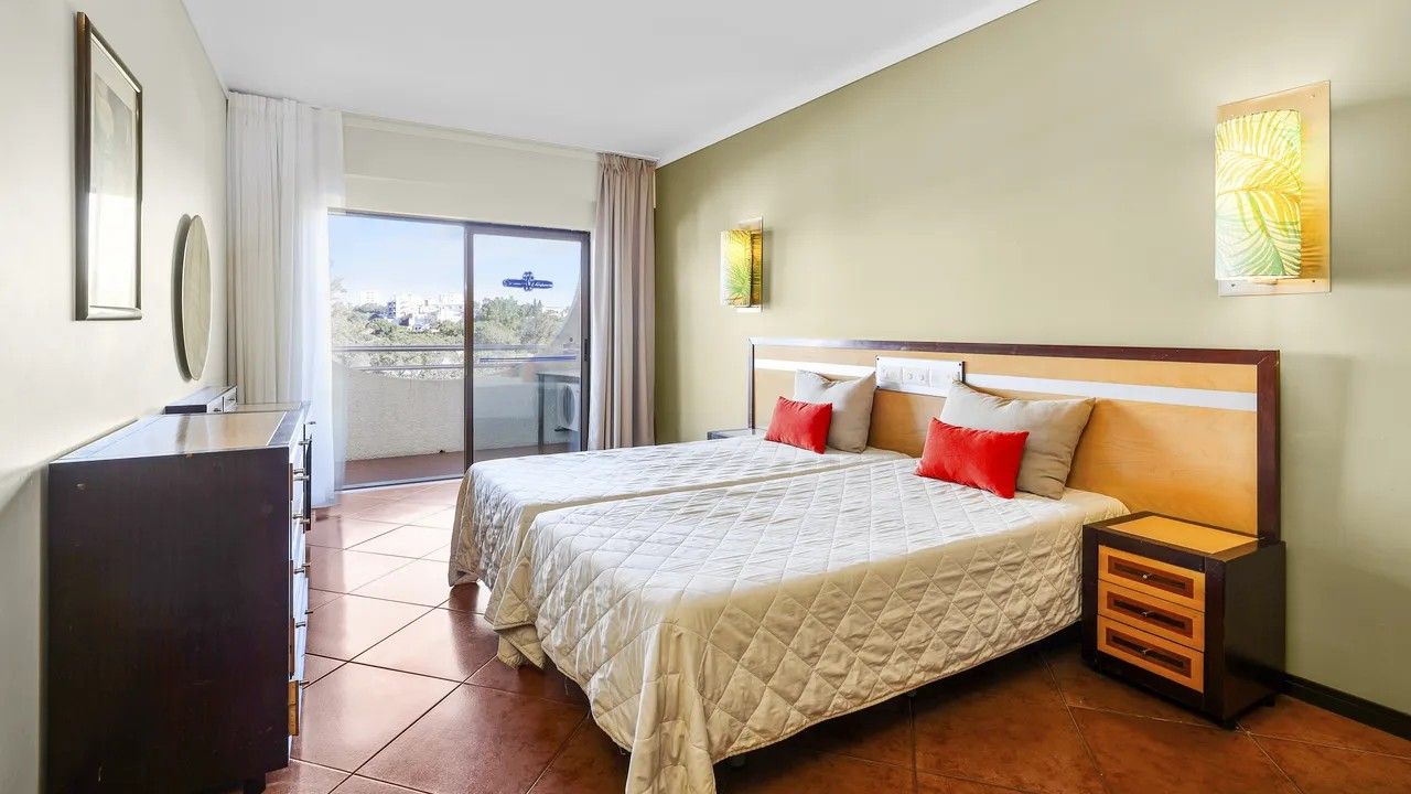 One-Bedroom Apartment in Albufeira at an Unbeatable Price
