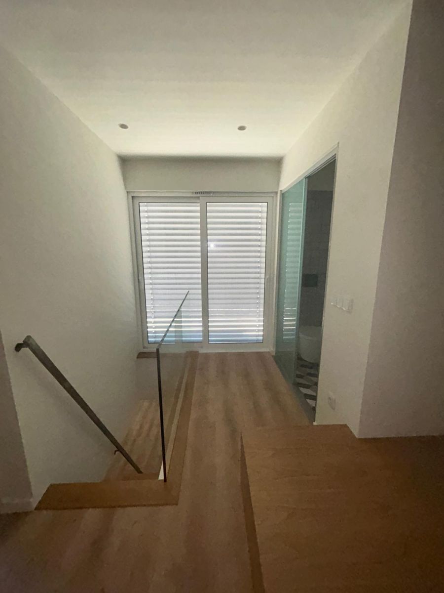 T1+1 Duplex Apartment, just 300 m from Trindade Metro Station!