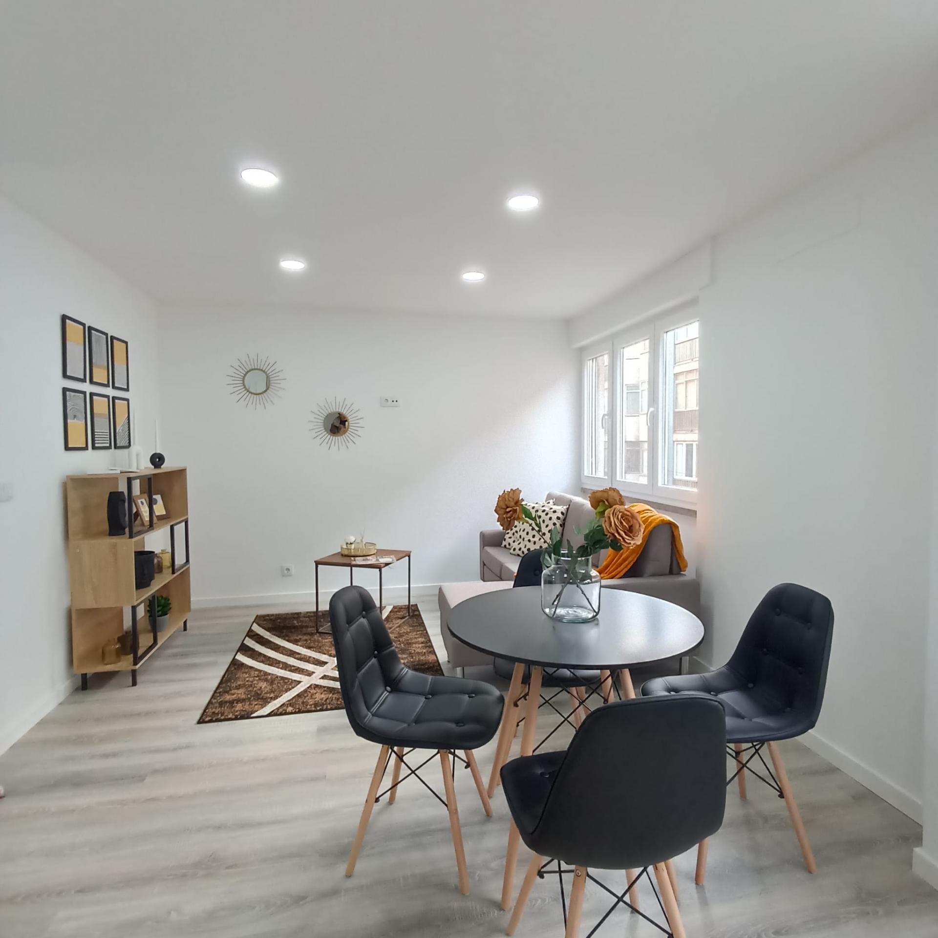 Apartamento de 3 habitaciones en Benfica: comodidad y excelente ubicación en Lisboa.