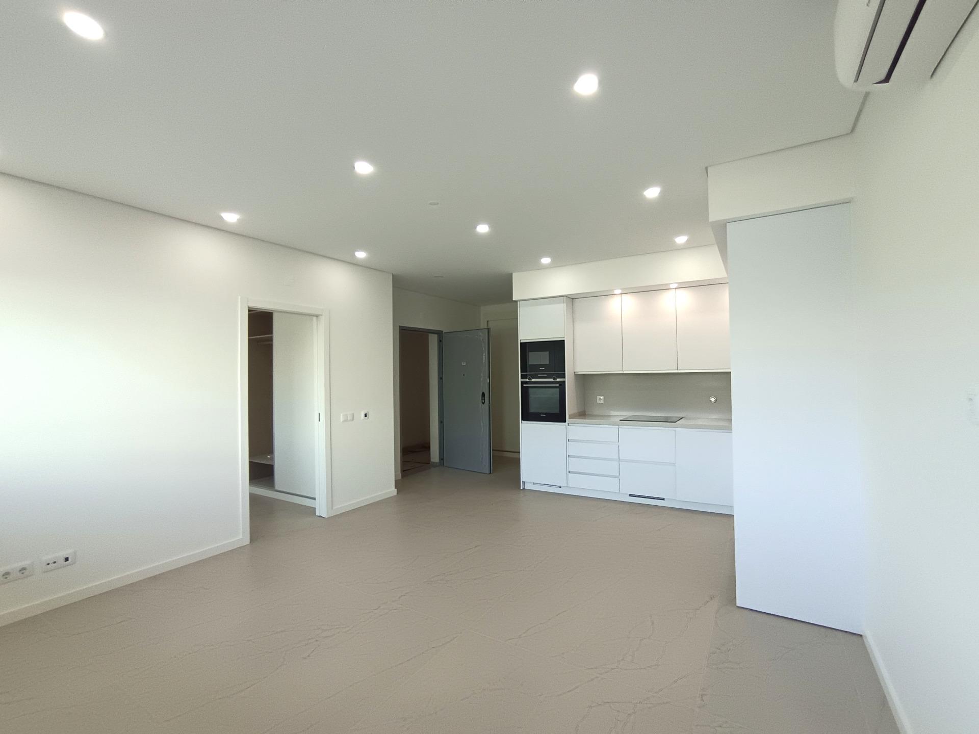 1-bedroom apartment in Quarteira | 2 km from the Sea