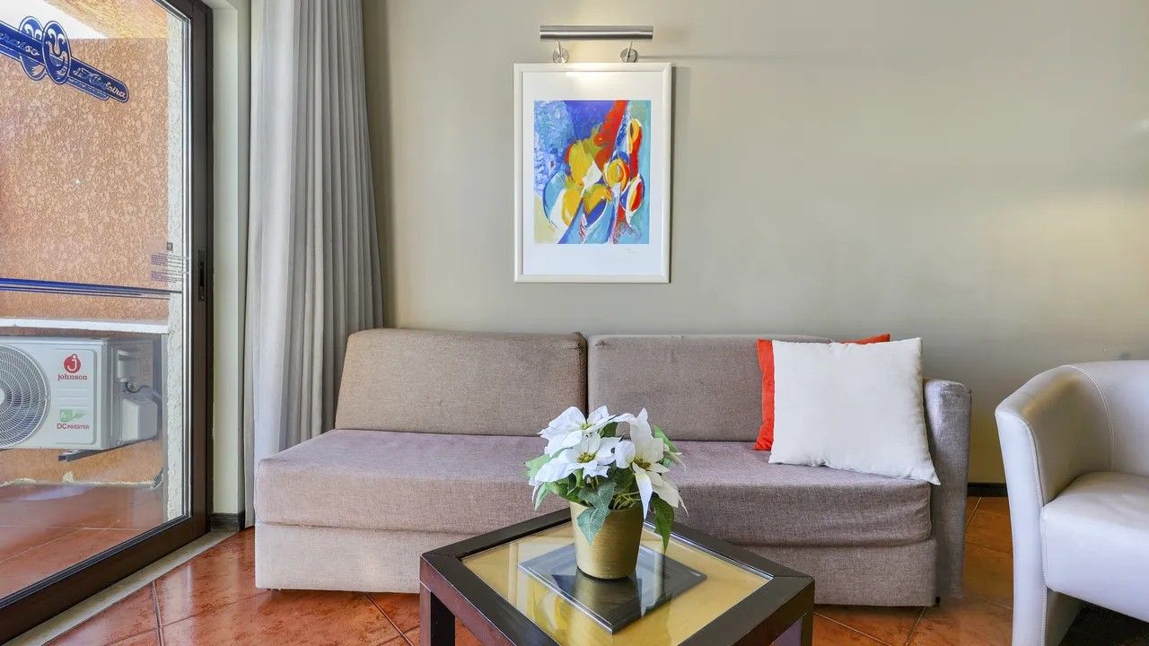 Studio Apartment in Albufeira at an Unbeatable Price