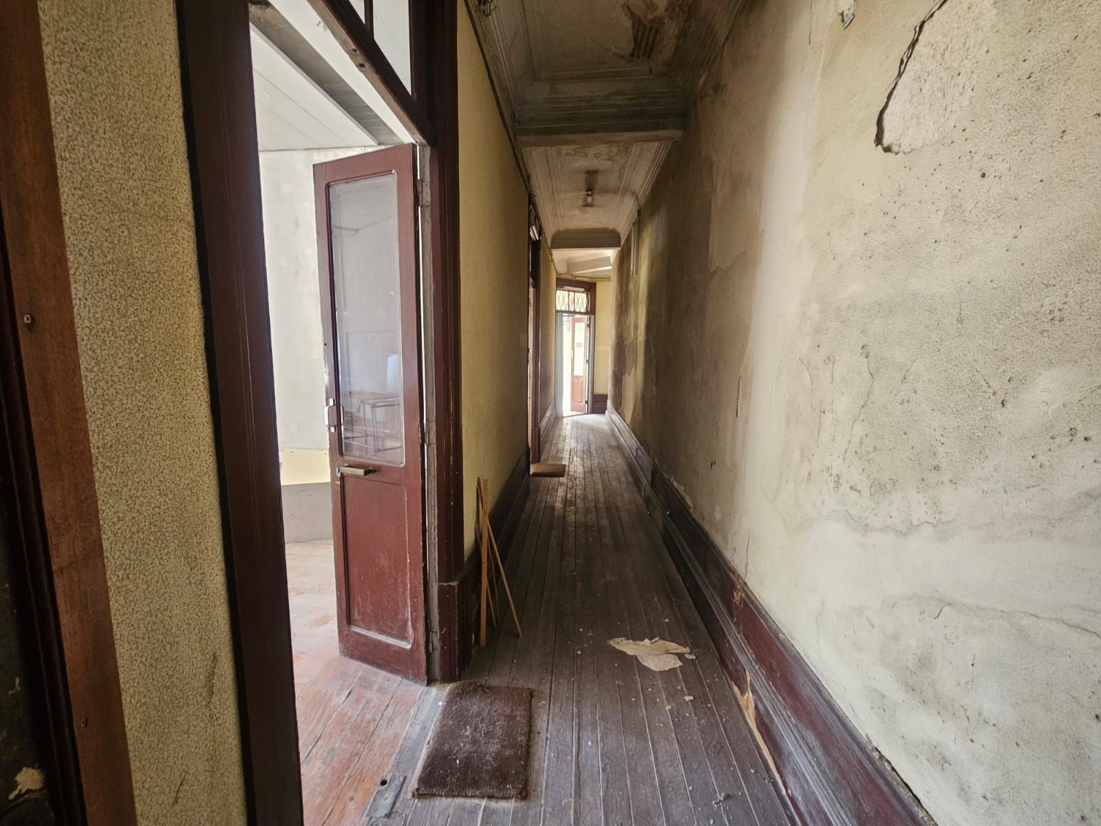 Building for Renovation in Batalha | PIP Approved